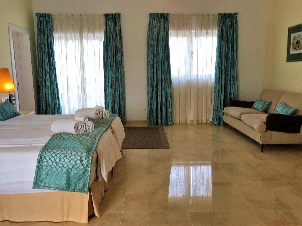 Castillo de Sabinillas Villa Princesa Kristina מראה חיצוני תמונה