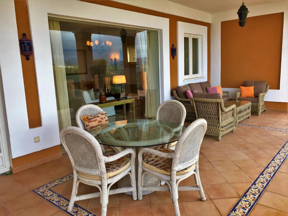 Castillo de Sabinillas Villa Princesa Kristina מראה חיצוני תמונה