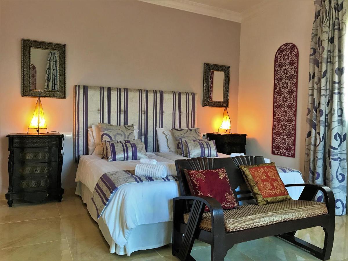 Castillo de Sabinillas Villa Princesa Kristina מראה חיצוני תמונה