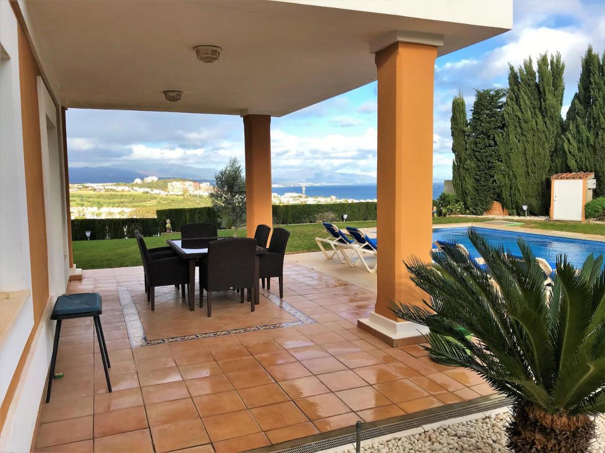 Castillo de Sabinillas Villa Princesa Kristina מראה חיצוני תמונה