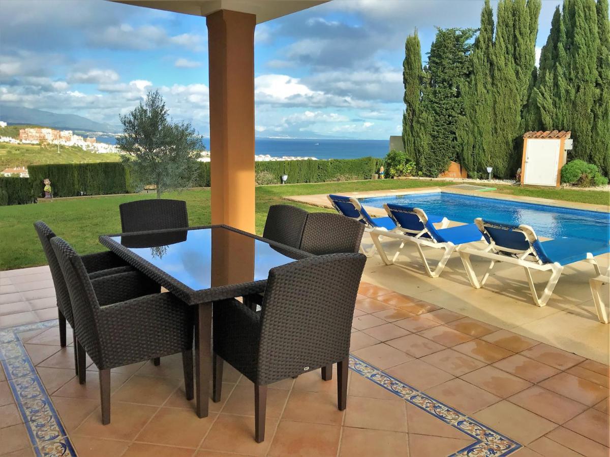 Castillo de Sabinillas Villa Princesa Kristina מראה חיצוני תמונה